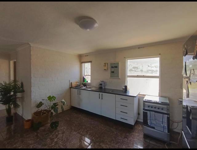 2 BEDROOM PROPERTY TO RENT IN ZONNEBLOEM